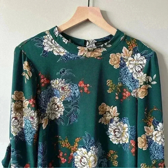 Bebop You Be Free Women's size XL Green Floral Shift Dress Bell Sleeve Photos - Picture 2 of 12